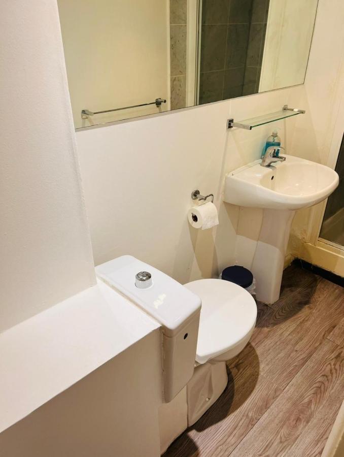 Апартаменты F10- Mezzanine 1St Floor Flat Fits 3 Near Paddington Лондон Экстерьер фото