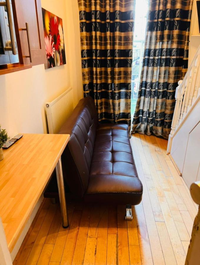 Апартаменты F10- Mezzanine 1St Floor Flat Fits 3 Near Paddington Лондон Экстерьер фото